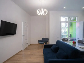 Апартаменты RED APARTMENTS Арт Лайт Дойл