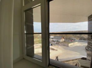 Апартаменты в современном стиле с камином