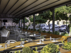 Отель Armenia Marriott Hotel Yerevan