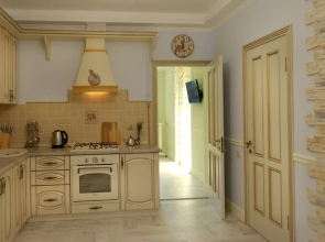 Apartments on Chekhov Street Heart of Yalta 4