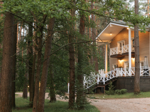 Pine River Hotel