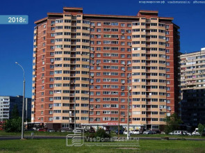 Апартаменты Золотой Шар на 70 лет Октября 5