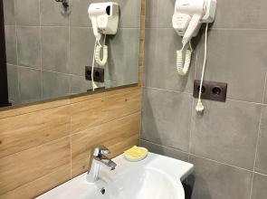 Апартаменты Holiday and Business 4