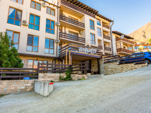 Namaste Apart Hotel