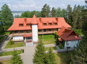 Gostinichny Kompleks Plavno