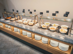 Отель Red Bridge Yerevan