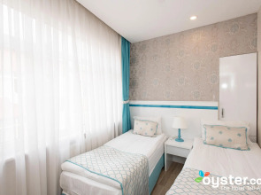 Отель Star Holiday