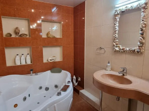 Апартаменты Сауна и Джакузи