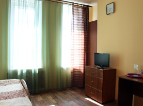 Отель Планета