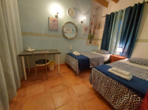 Private Rooms Inca Centre Guest House