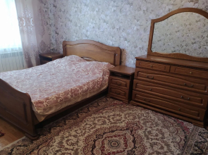 Kvartira U Naberezhnoy Apartments