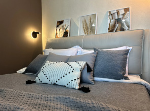 Апартаменты с видом на море и мосты