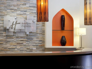 Holiday Inn Express Dubai - Safa Park, an IHG Hotel