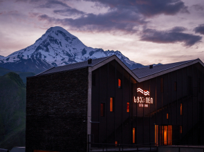 Step Inn - Kazbegi Boutique-Hotel