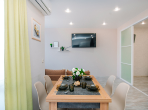 Апартаменты у моря "Светлана-Сочи"