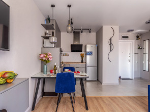 Апартаменты Евро-2 у м. Лесная