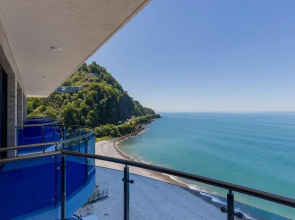 V 10 M Ot Morya Apartments