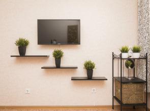 Апартаменты HomeHotel Бурнаковский