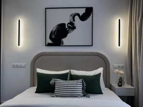 Квартира Стильная у метро Akadem