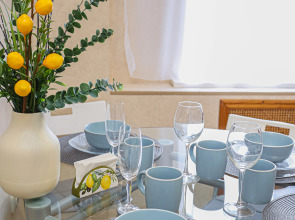 Апартаменты. У нас лучше, чем дома SunSet Родионова 193. КОРГИ