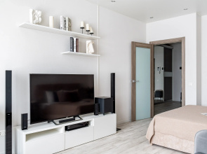 Квартира Antic на Кременчугской Satin Home