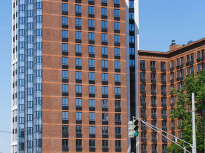 Апартаменты KM Tower Plazа европейский уровень в исторической части города