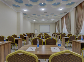 Отель Shah Palace