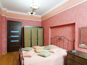 Апартаменты на Городском Валу 10