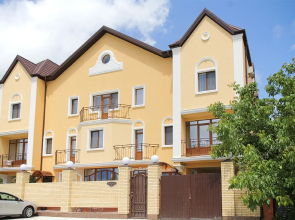 Laskovyij Bereg Hotel