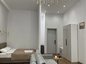 Апартаменты Малая Морская 6