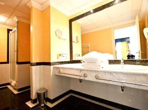 Отель River Palace