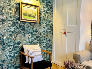 Квартира Hidden Garden Stay