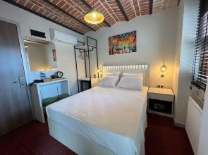 Отель Rafinn Hotel