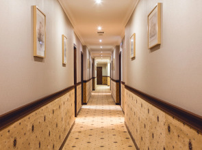 Отель Централь