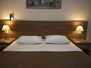 Отель Атмосфера