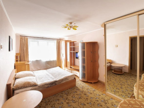 Апартаменты на Океанском проспекте 101/58