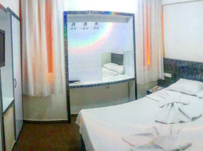 Отель Lavin Garden