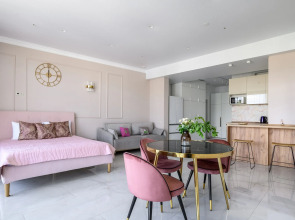 Апартамент Люкс Красивейший в ЖК «Барселона парк» с большим балконом и видом на море