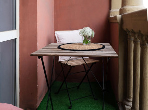 Апартаменты с Видом на Садовую