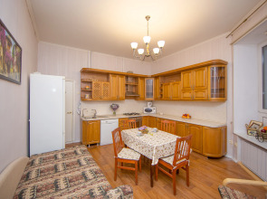 Апартаменты St. Isaak's 4 bedroom & 3 bathroom