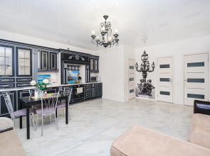 Kvartira na Marksa Apartments