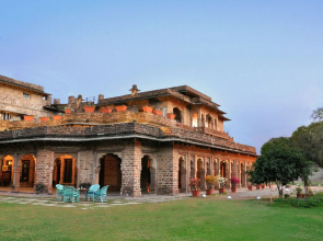 Sukhdham Kothi Hotel