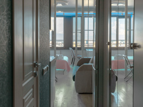 Апартаменты Lalapart Marengo с панорамным видом на 35 этаже небоскреба Савеловский Сити