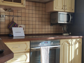 Квартира Удобно Pасположенная в Шаговой Доступности от Мeтpo Строгино