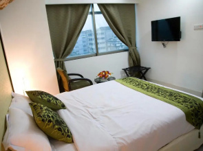 Orchid Business Hotel