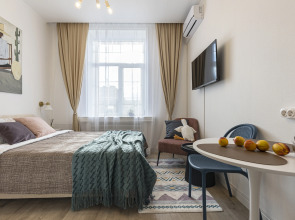 Апартаменты Девушка в шляпе