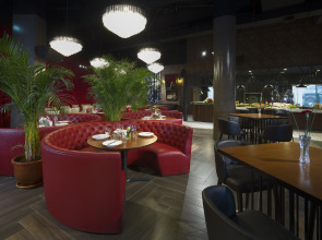 Отель Barceló Al Jaddaf