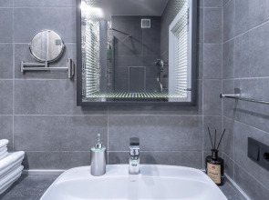 Апартаменты Bolshoi by Roomers 1