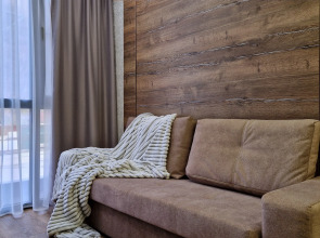 Апартаменты Двухкомнатные на Гаражной 6