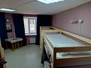 Хостел Гости